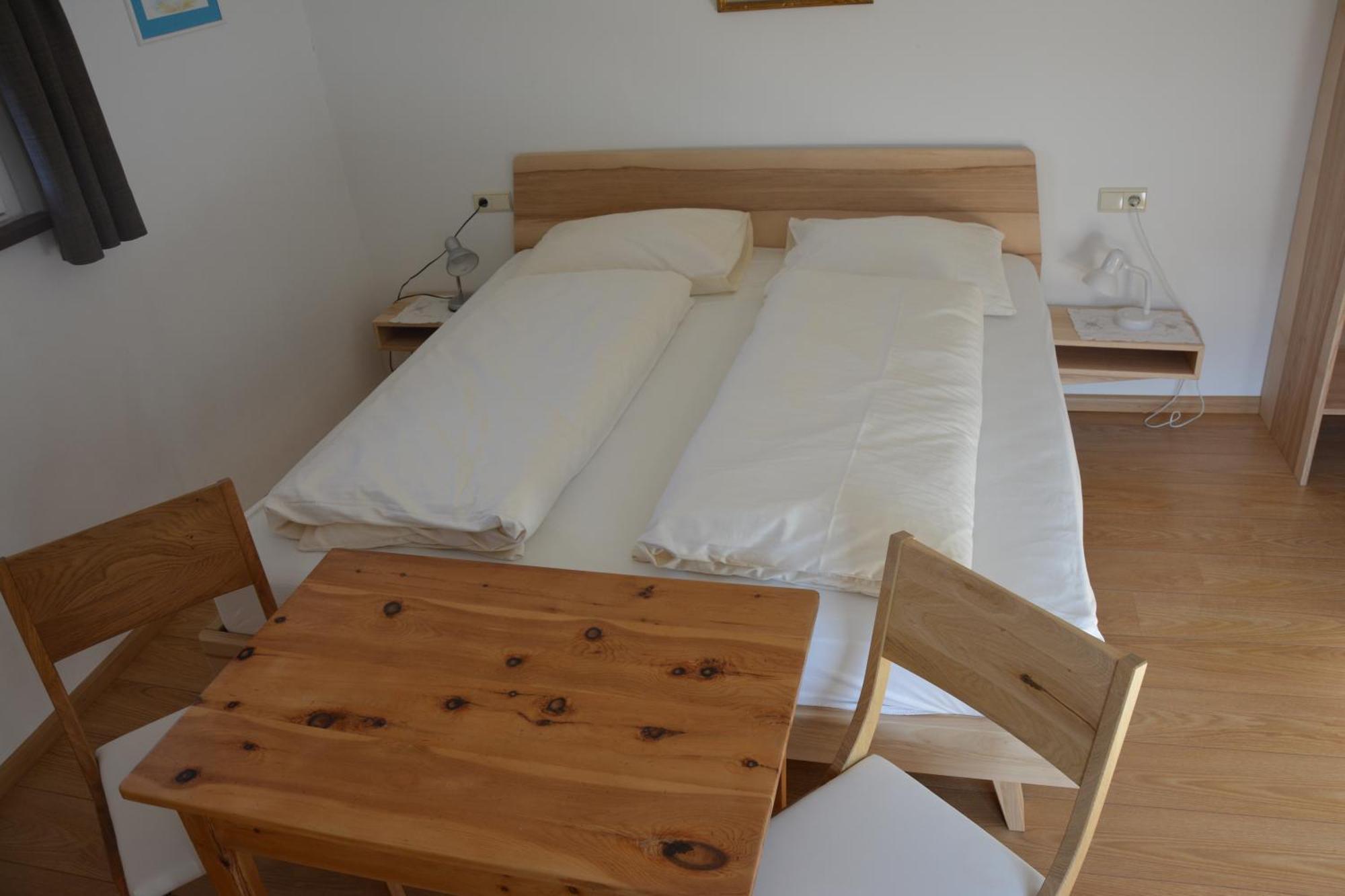 Triple Room,1672699443:JPEG